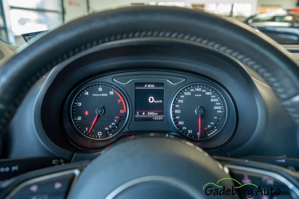 Audi A3 1,4 TFSi 150 Attraction 4d