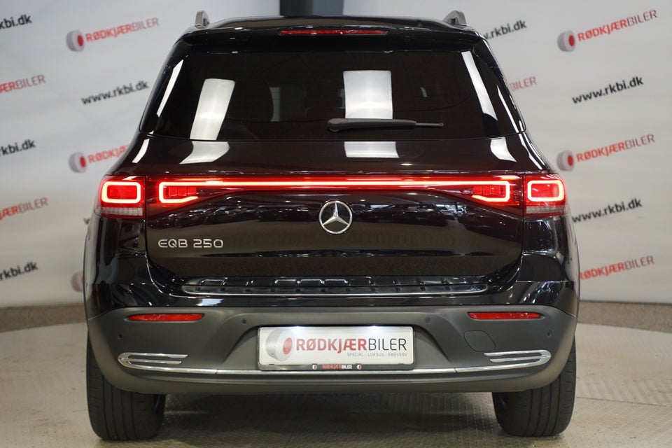 Mercedes EQB250 Progressive 5d