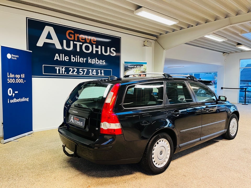 Volvo V50 1,8 Sport Momentum 5d