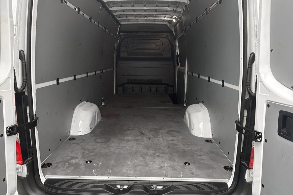 Mercedes Sprinter 317 2,0 CDi A3 Kassevogn aut. RWD