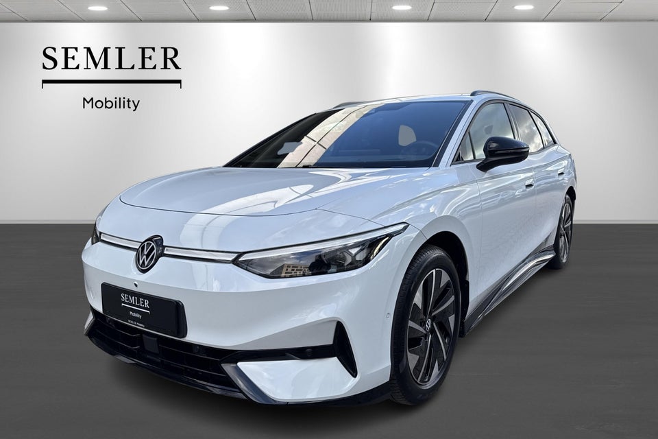 VW ID.7 77 Style+ Tourer 5d