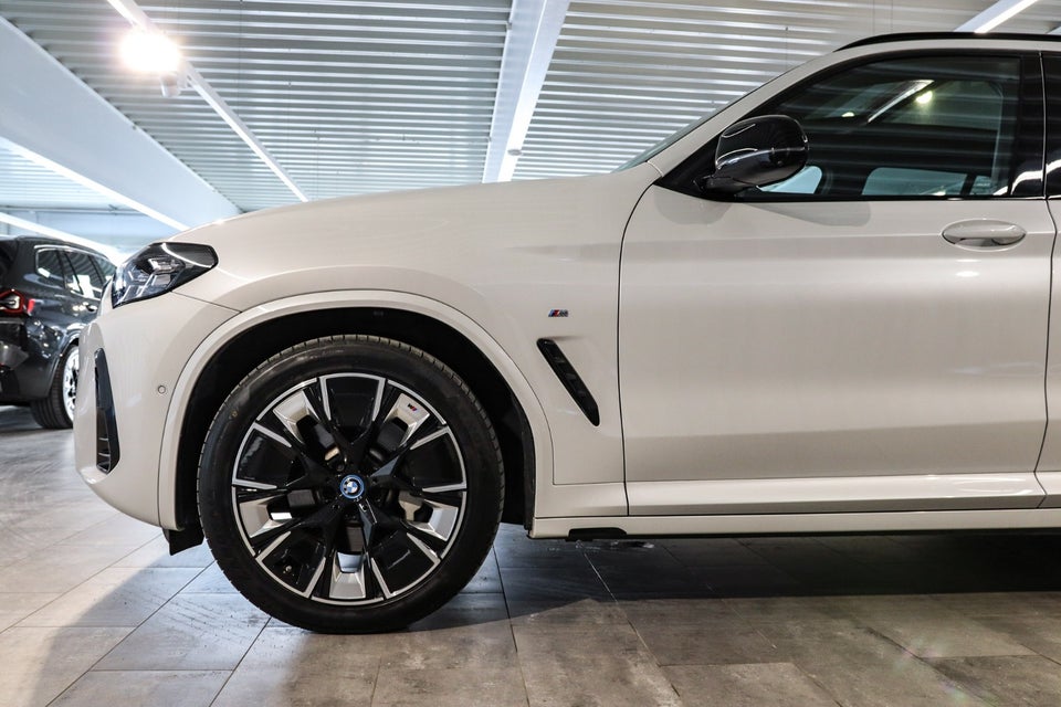 BMW iX3 Charged Plus M-Sport 5d