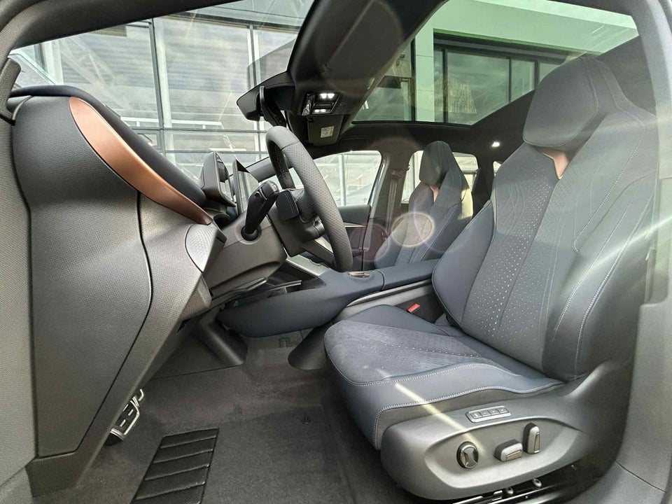 Cupra Tavascan 77 Adrenaline 5d