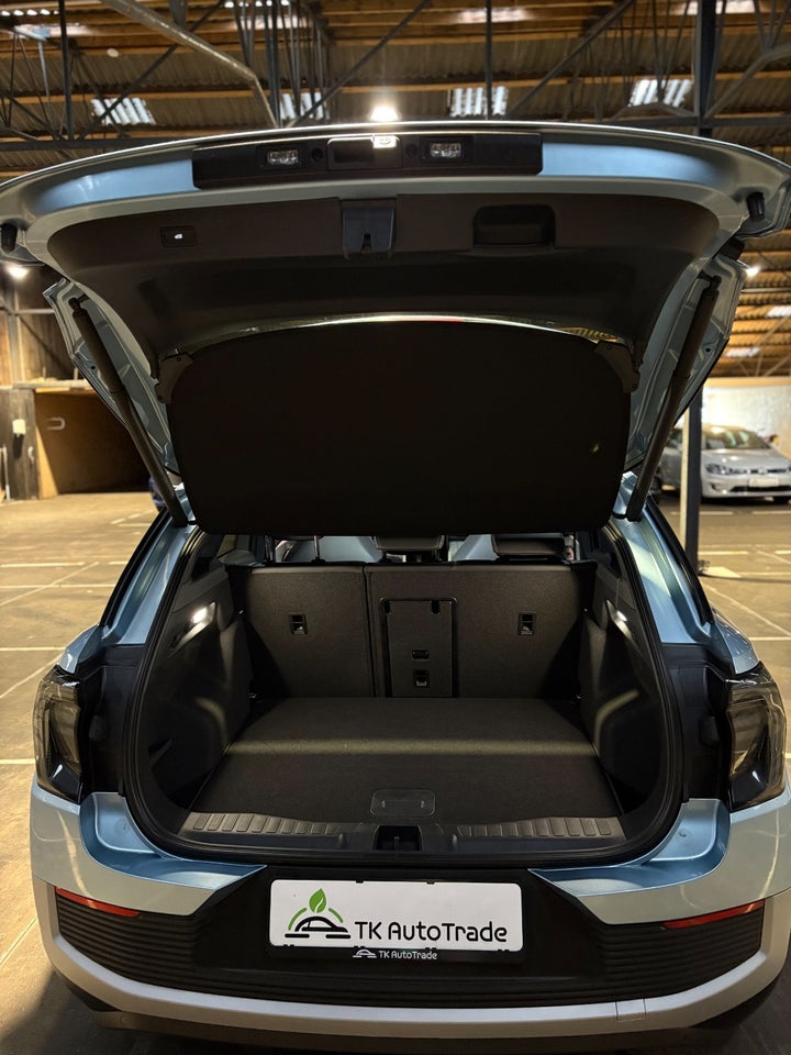 Ford Explorer 77 Premium Extended Range 5d