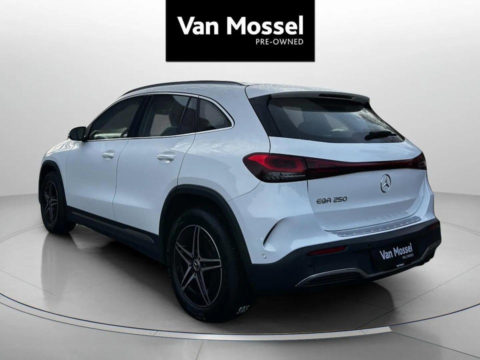 Mercedes EQA250 AMG Line 5d