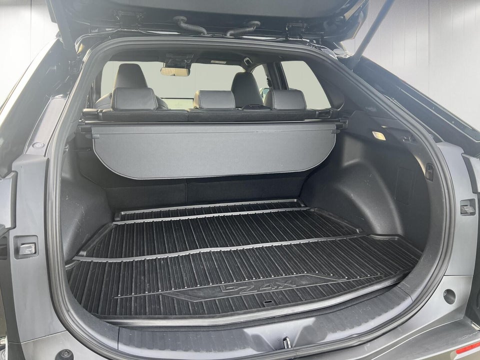 Toyota bZ4X Active 5d