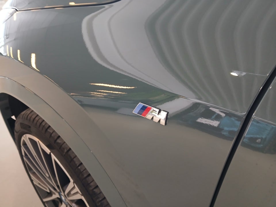 BMW iX1 xDrive30 M-Sport Premium 5d