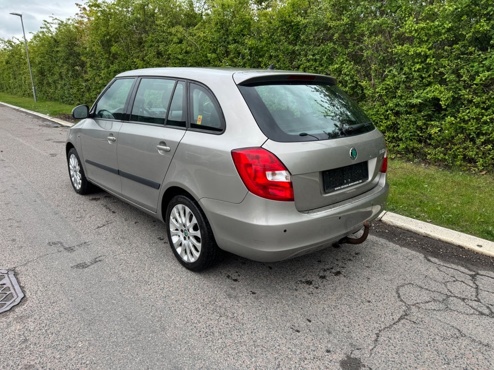 Skoda Fabia 1,2 TSi 86 Elegance Combi 5d