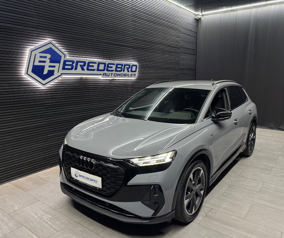 Audi Q4 e-tron 45 S-line 5d