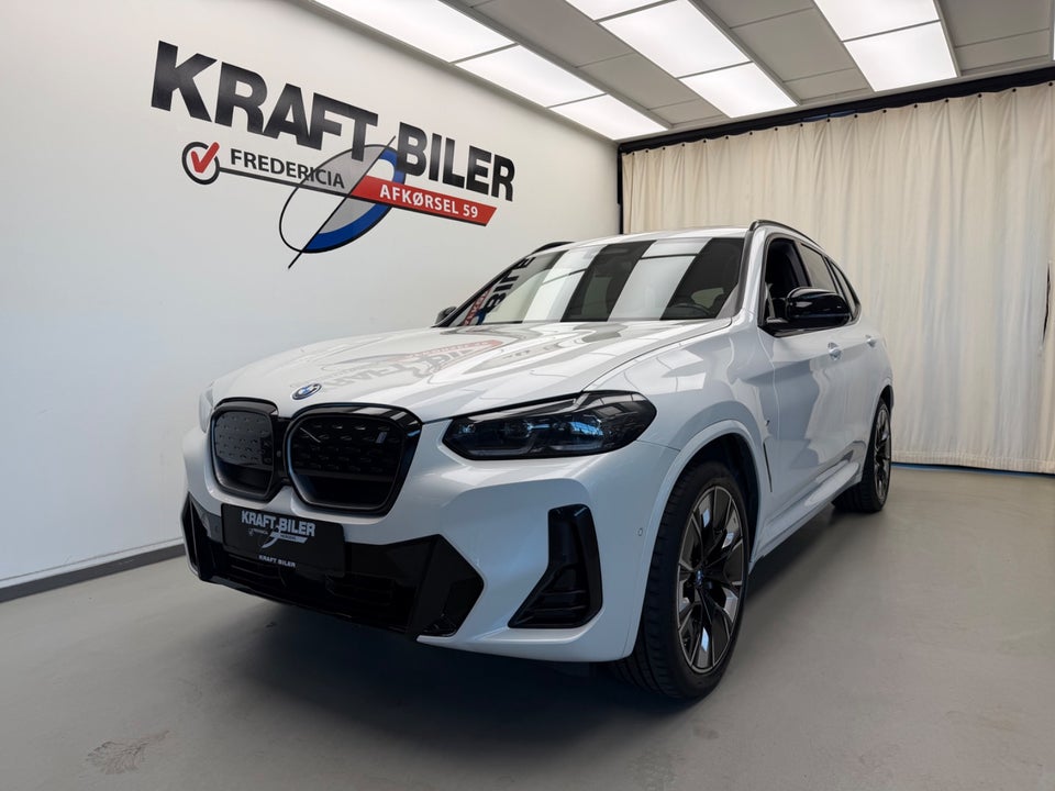 BMW iX3 Charged Plus M-Sport 5d