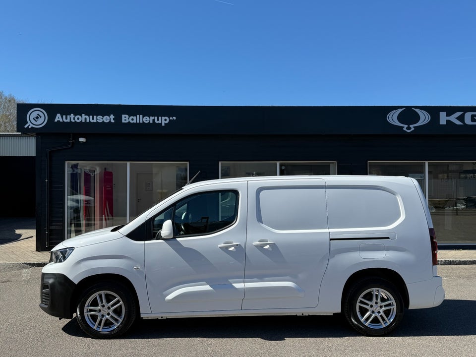 Peugeot Partner 1,5 BlueHDi 130 L2V2 Plus EAT8 Van