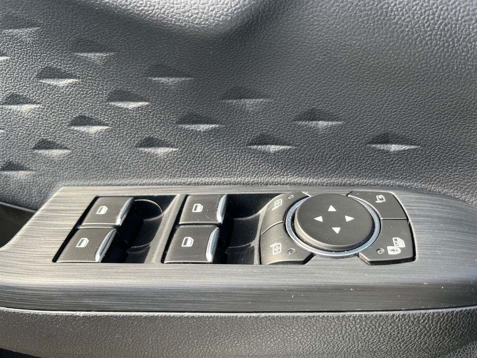 Ford Kuga 2,5 PHEV ST-Line X CVT 5d