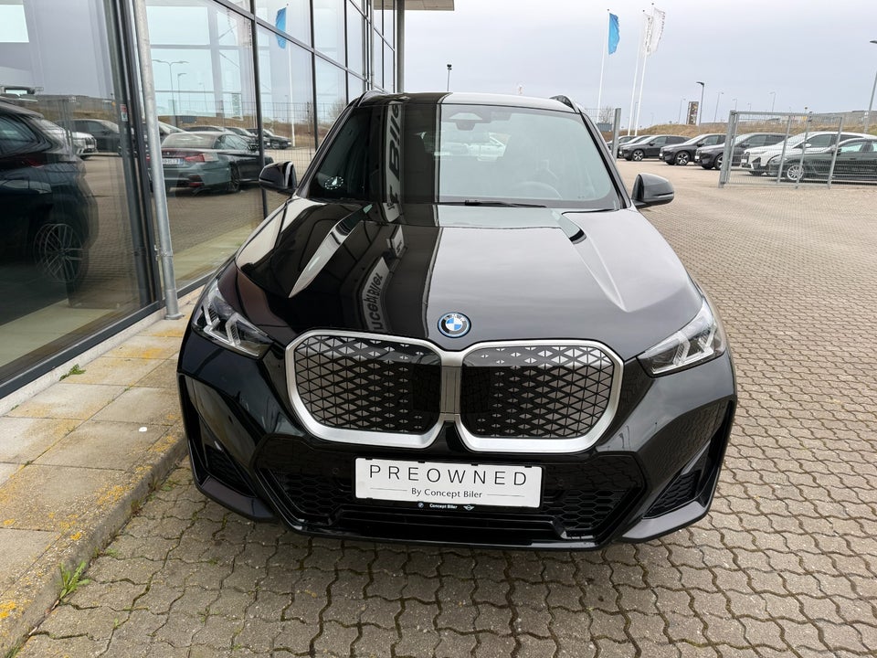 BMW iX1 eDrive20 M-Sport 5d