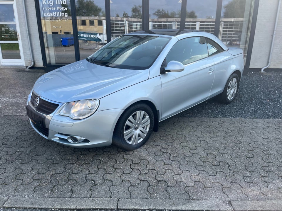 VW Eos 2,0 FSi 2d