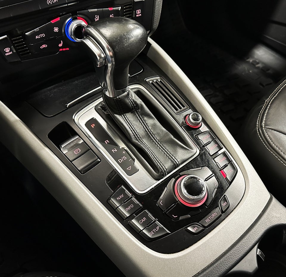 Audi Q5 3,0 TDi 245 quattro S-tr. 5d