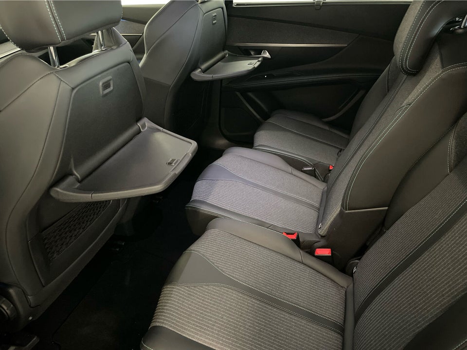 Peugeot 5008 1,5 BlueHDi 130 Allure Pack EAT8 7prs 5d