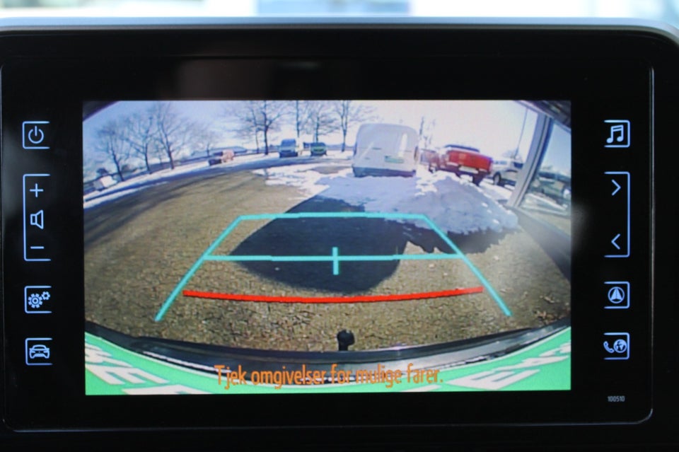 Toyota C-HR 1,8 Hybrid Premium Selected CVT Van 5d