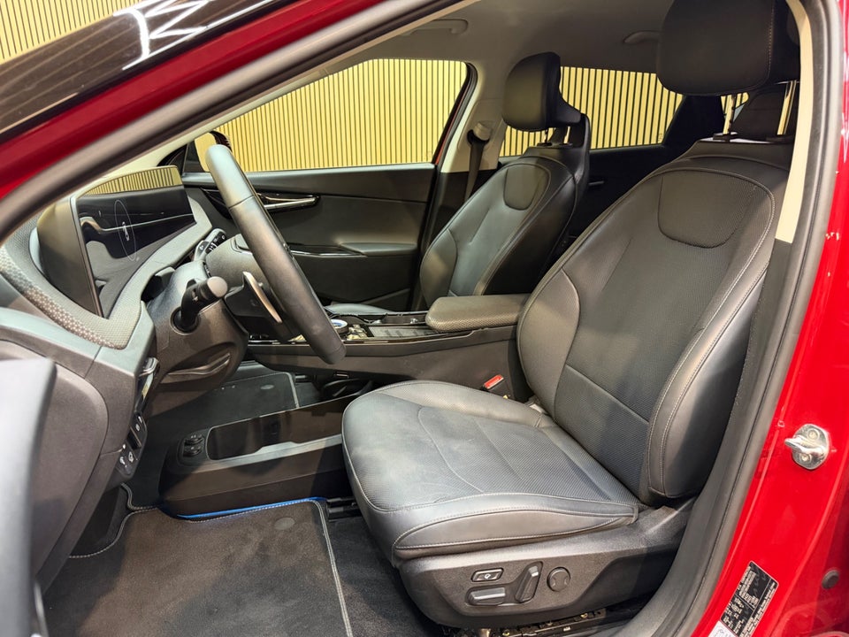 Kia EV6 77 Long Range 5d