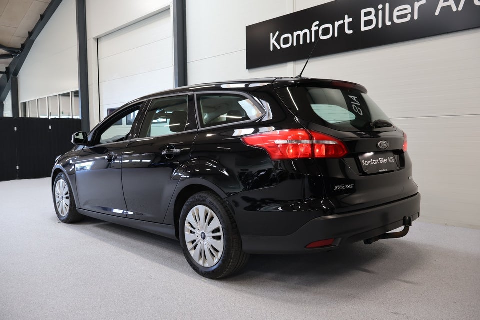 Ford Focus 1,0 SCTi 125 Business stc. 5d