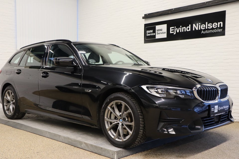 BMW 330e 2,0 Touring Sport Line aut. 5d
