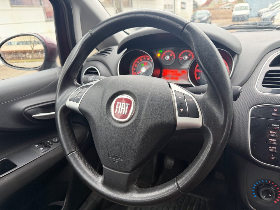 Fiat Punto 1,4 Dynamic 5d