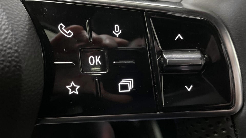 Renault Megane E-Tech 60 Techno+ 5d