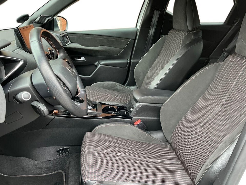 DS DS 3 CrossBack 50 E-Tense Performance Line Pack 5d