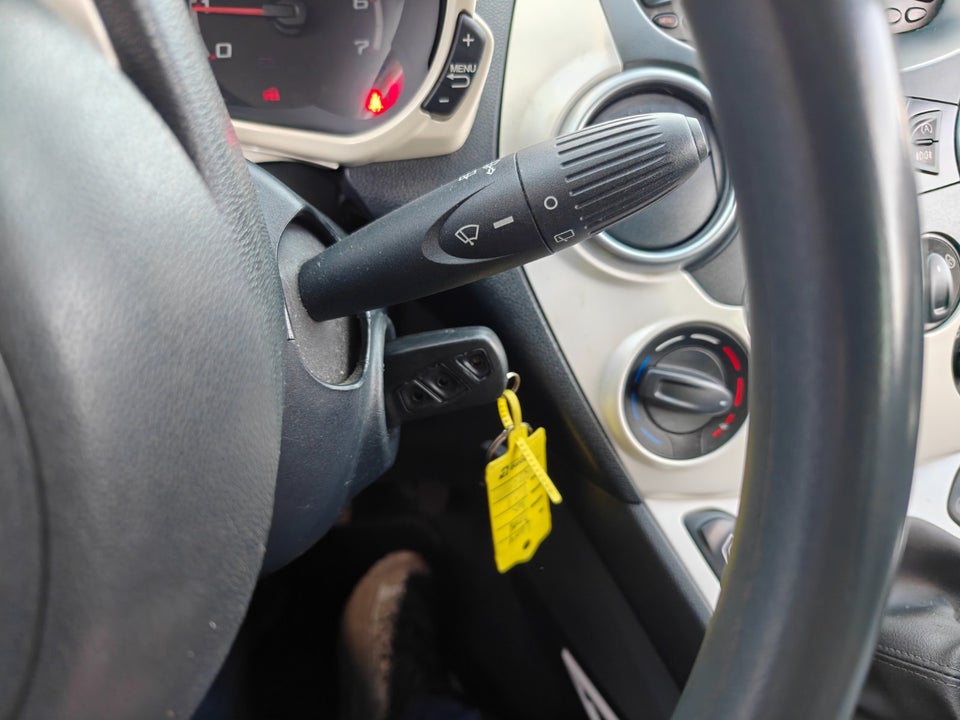 Ford Ka 1,2 Titanium 3d