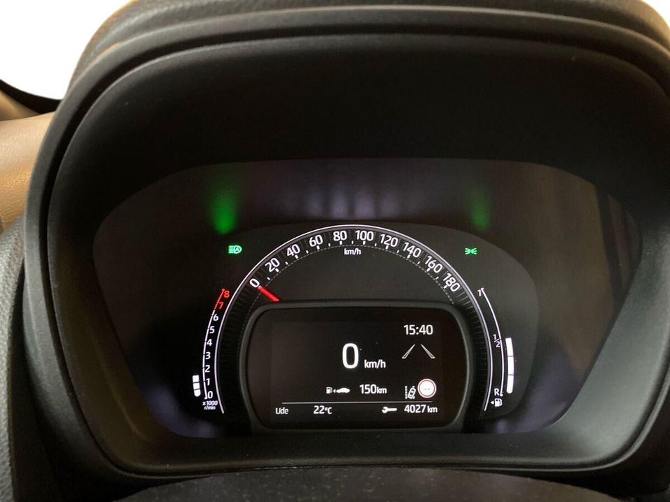 Toyota Aygo X 1,0 Undercover 5d