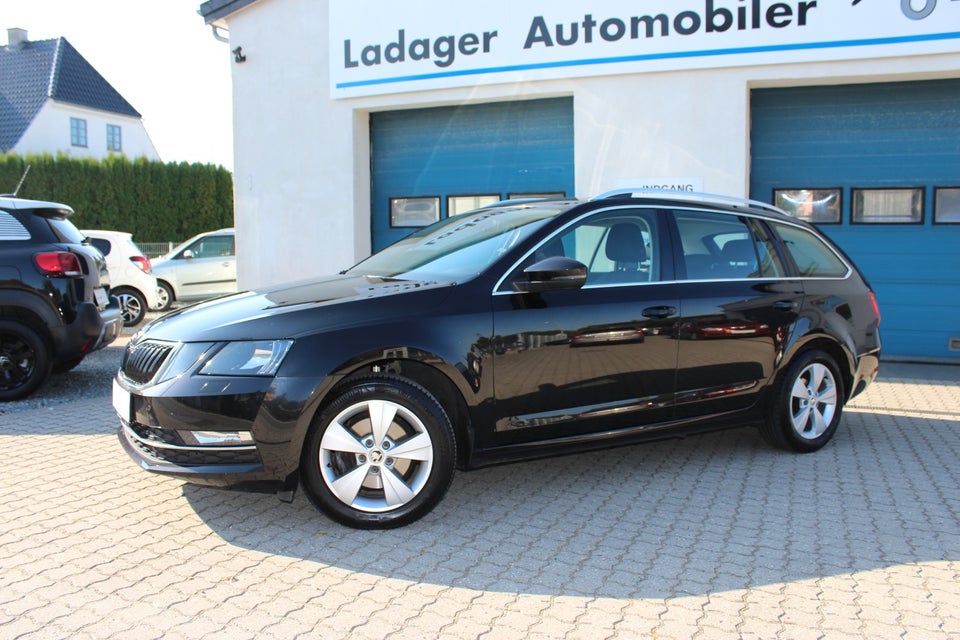 Skoda Octavia 2,0 TDi 150 Style Combi DSG 5d