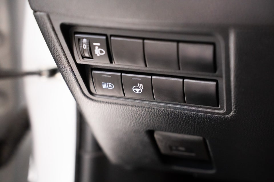 Toyota Yaris 1,5 Hybrid H3 e-CVT 5d