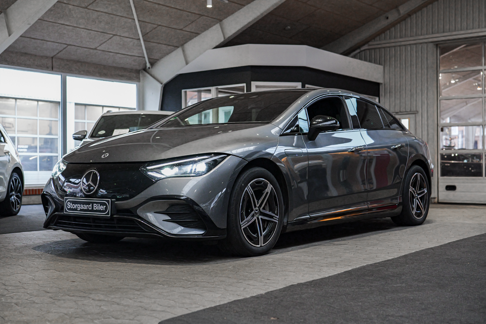 Mercedes EQE350 AMG Line 4d