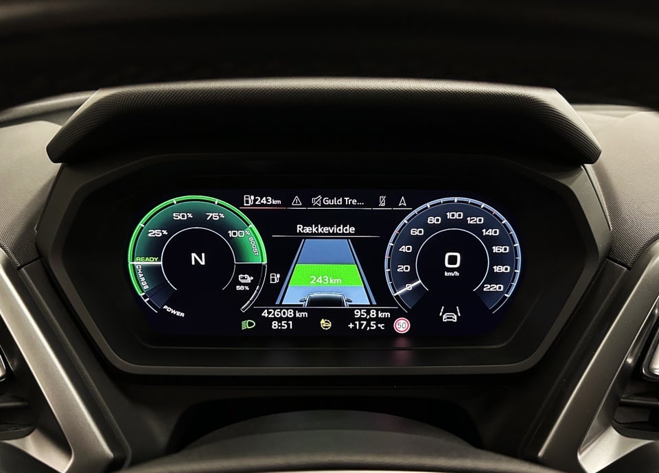 Audi Q4 e-tron 45 S-line 5d