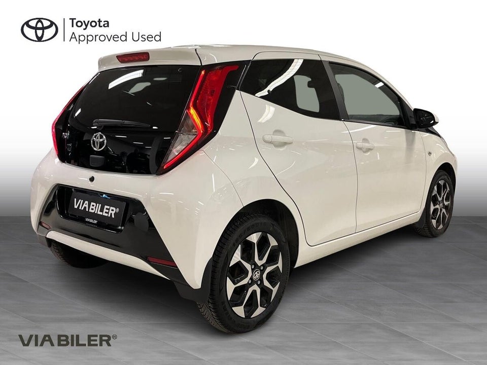 Toyota Aygo 1,0 VVT-i x-pose 5d