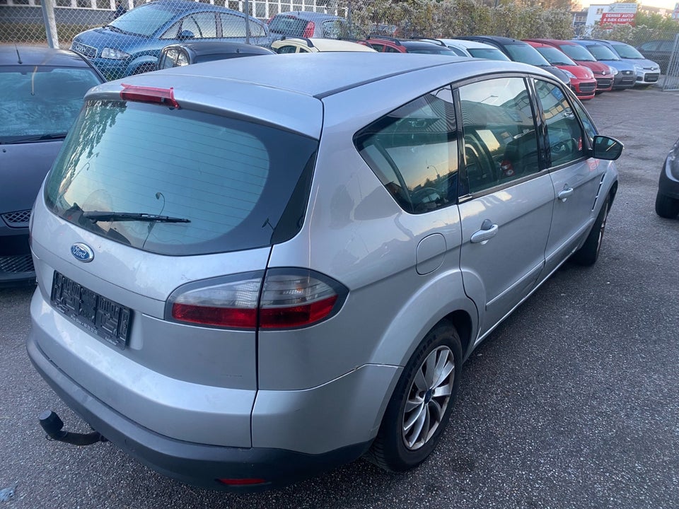 Ford S-MAX 1,8 TDCi 125 Trend 7prs 5d