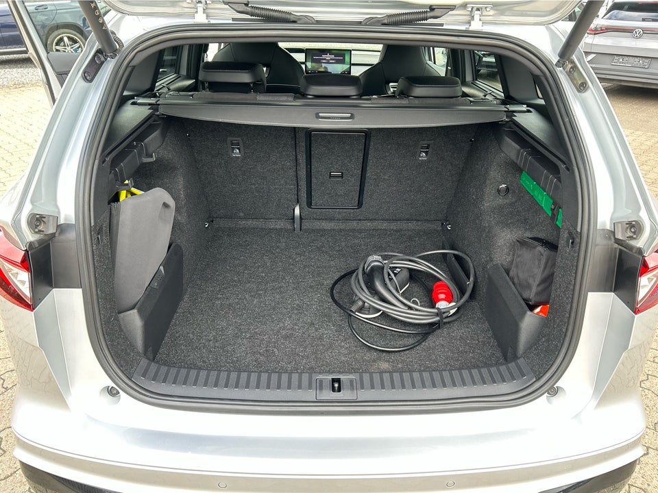 Skoda Enyaq 85x iV Sportline Maxx 5d