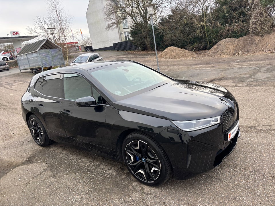 BMW iX xDrive50 5d