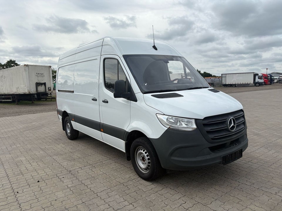 Mercedes Sprinter 316 2,2 CDi A2 Kassevogn aut. RWD