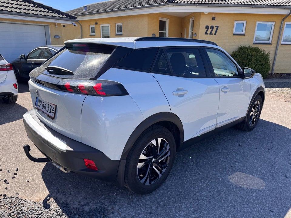 Peugeot 2008 1,2 PureTech 130 Allure Pack 5d