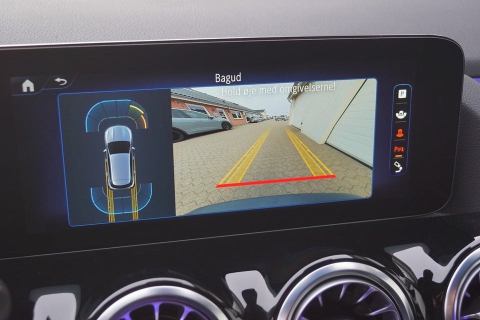 Mercedes EQA300 Progressive 4Matic 5d