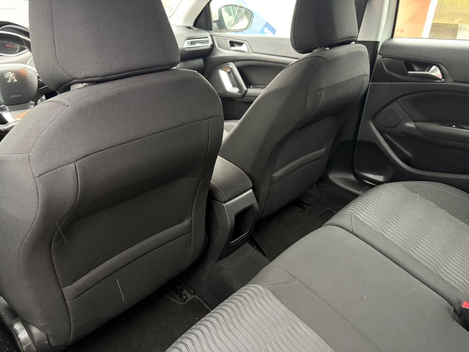 Peugeot 308 1,6 BlueHDi 120 Active SW 5d