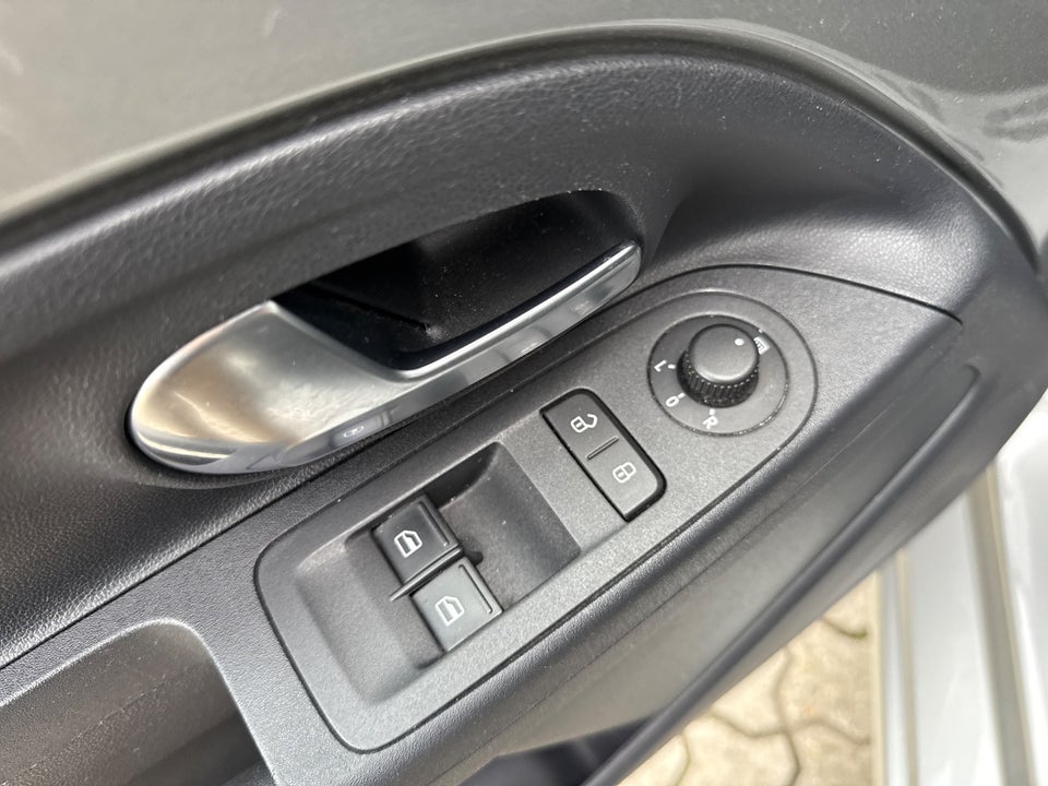 VW Up! 1,0 MPi 60 Move Up! BMT 5d