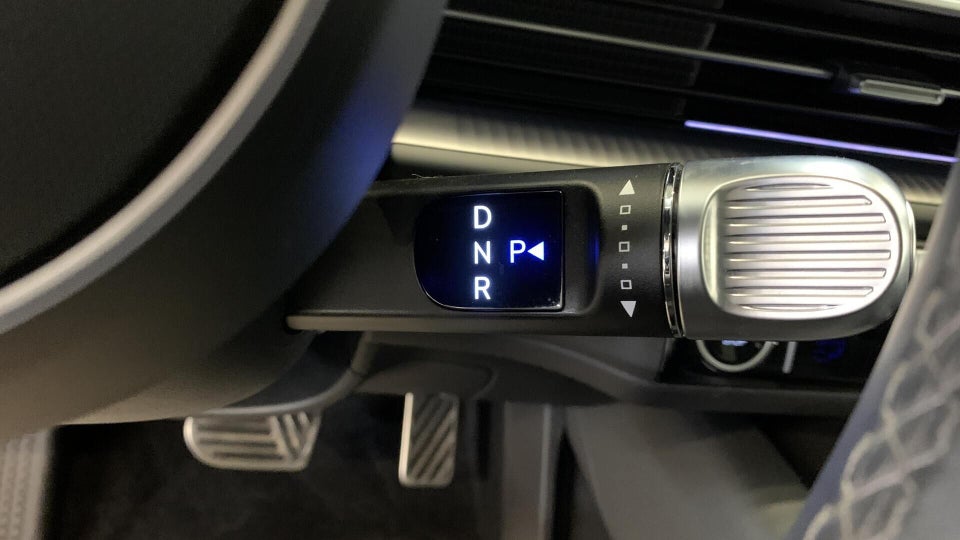 Hyundai Ioniq 6 77 First Edition AWD 4d