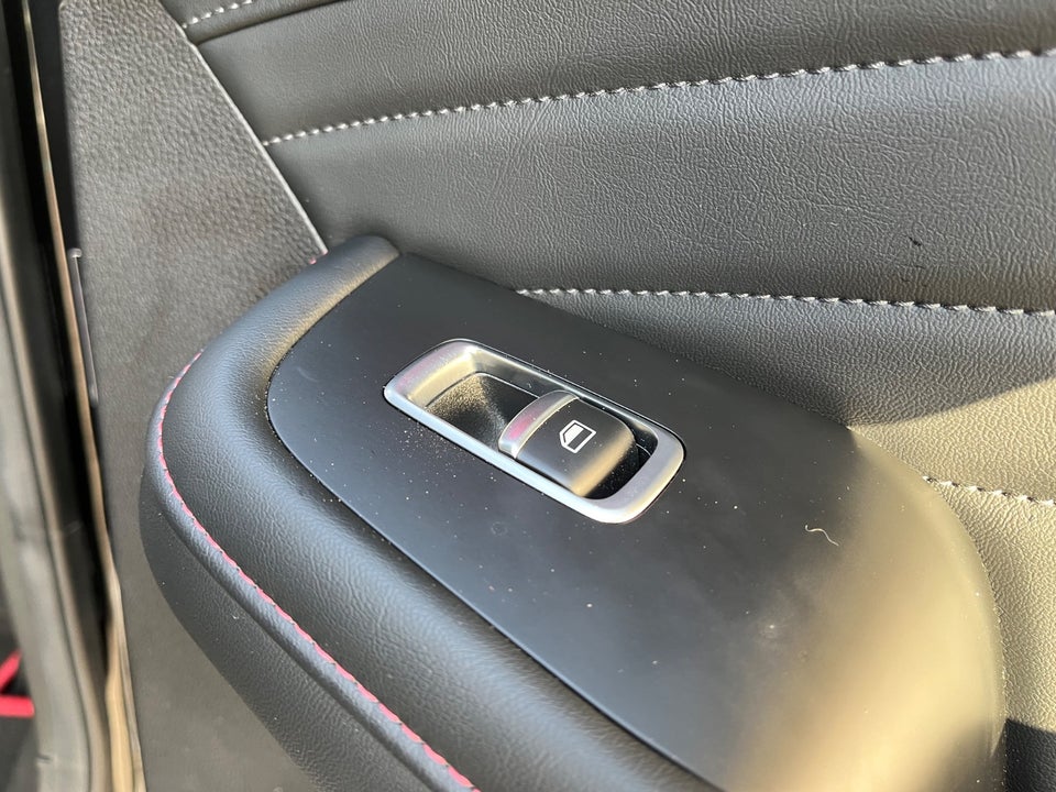 MG EHS 1,5 PHEV Luxury 5d