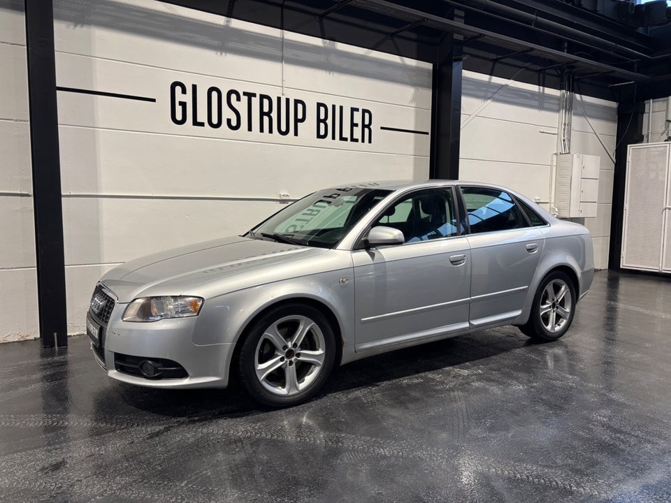 Audi A4 2,0 TDi 140 S-line 4d