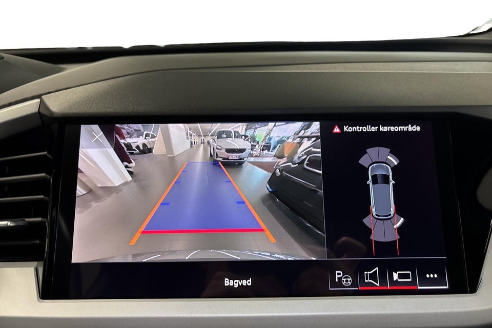 Audi Q4 e-tron 40 S-line 5d