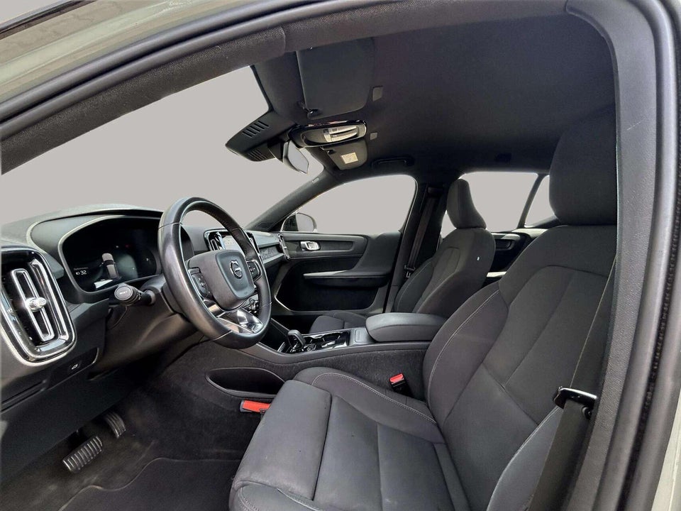 Volvo XC40 ReCharge Core 5d