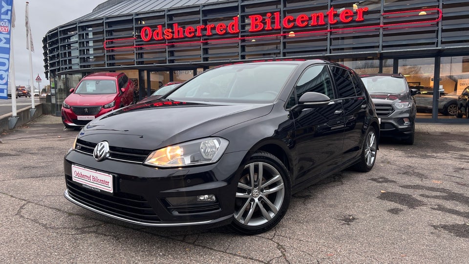 VW Golf VII 2,0 TDi 150 R-line DSG BMT 5d