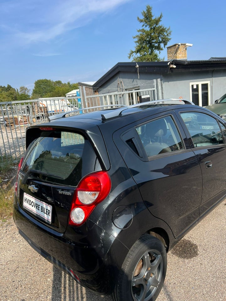 Chevrolet Spark 1,0 LS 5d