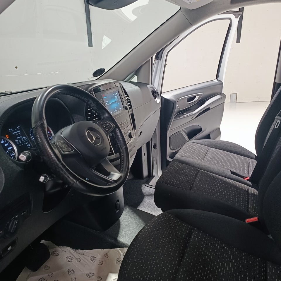 Mercedes Vito 114 2,0 CDi Kassevogn aut. L RWD